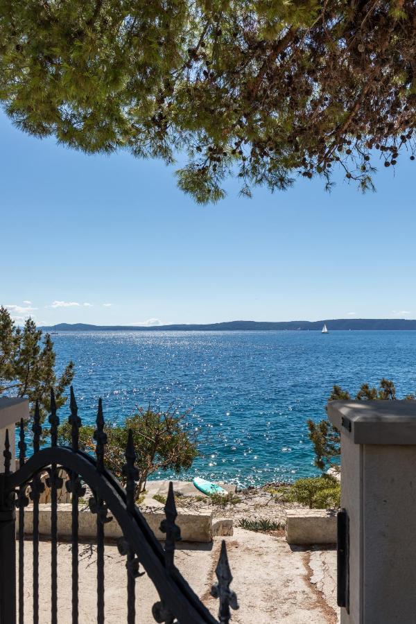 Apartments Croatia โตรกีร์ ภายนอก รูปภาพ