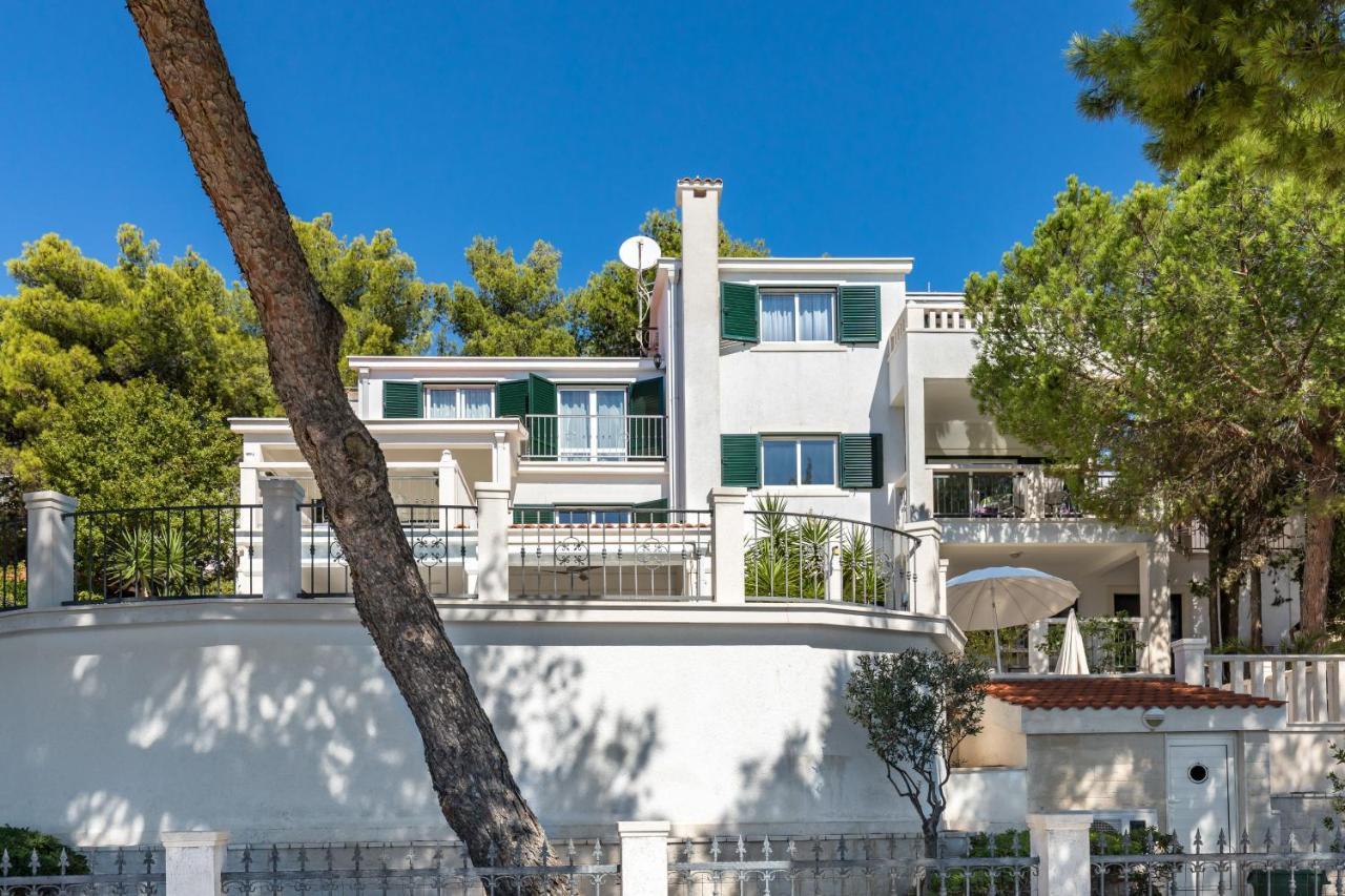 Apartments Croatia โตรกีร์ ภายนอก รูปภาพ