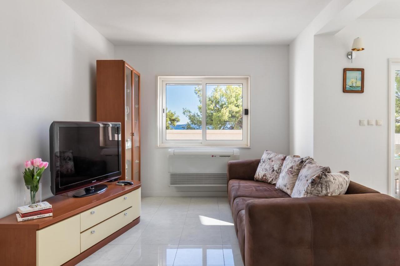 Apartments Croatia โตรกีร์ ภายนอก รูปภาพ